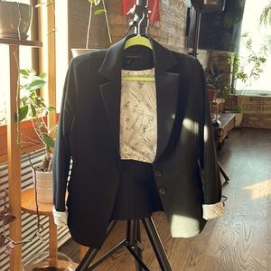 White House Black Market Signature Blazer